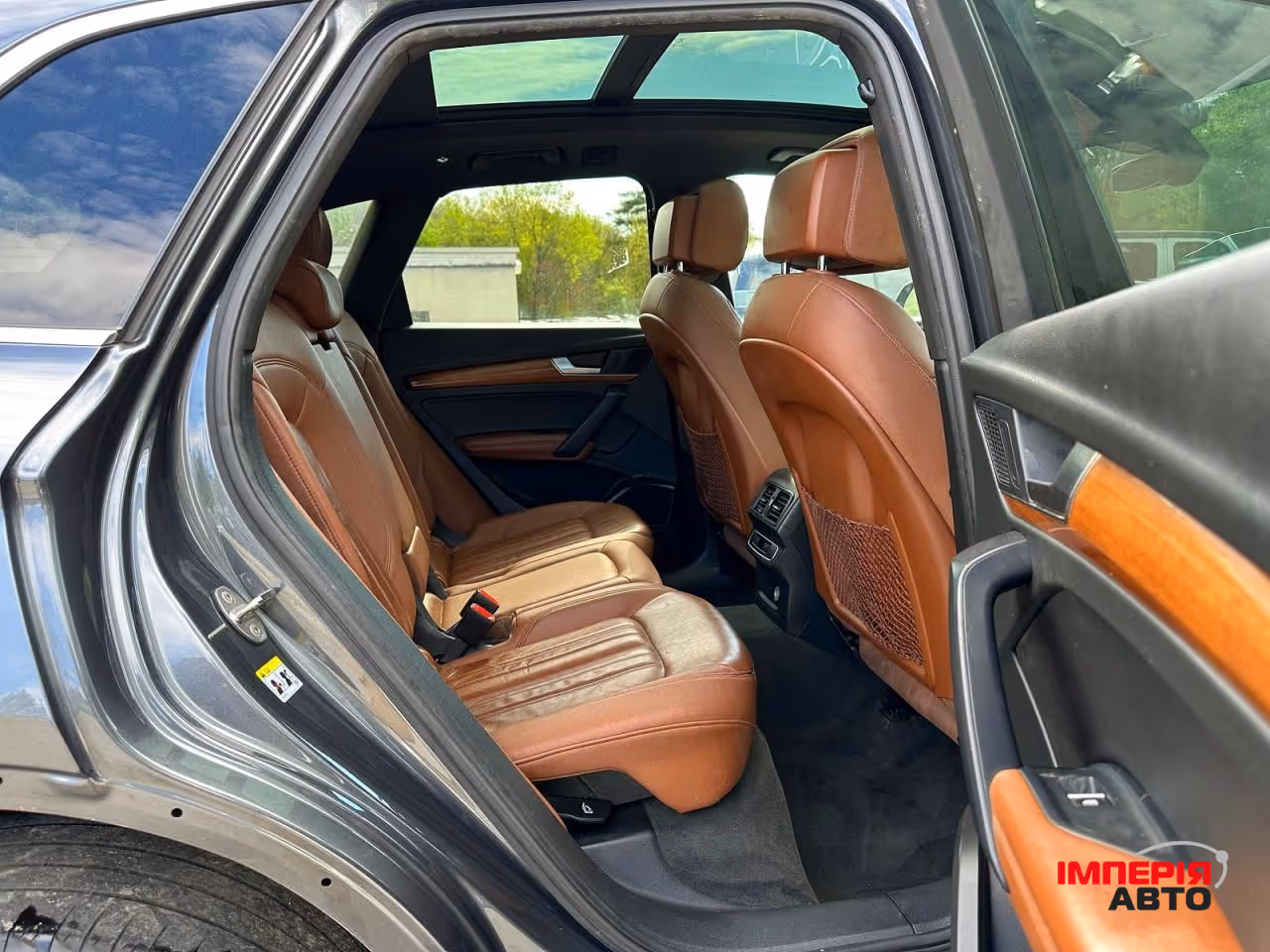Audi Q5 - фото 8