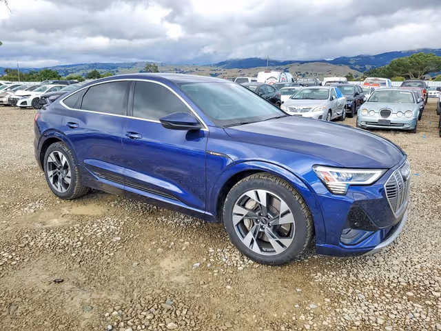 Audi e-tron Sportback - фото 4