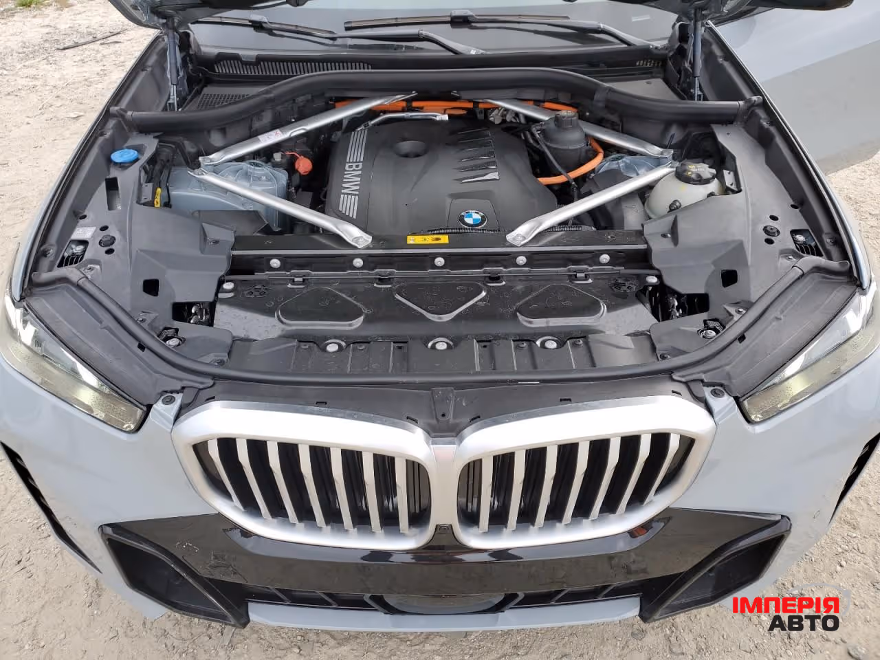 BMW X5 - фото 6