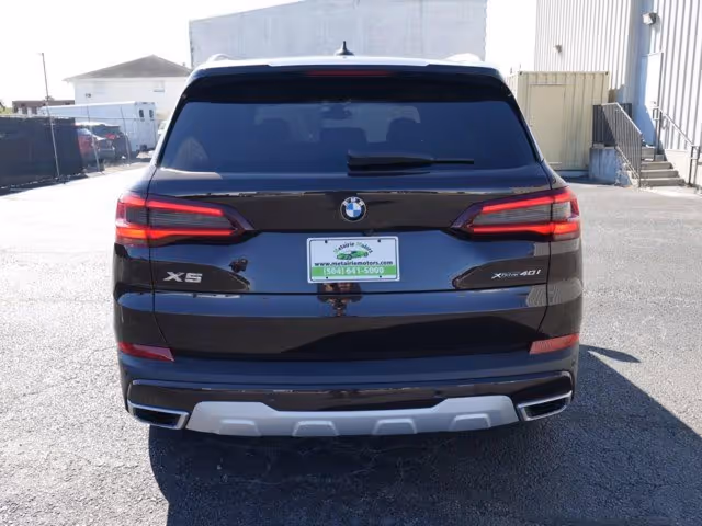 BMW X5 - фото 5