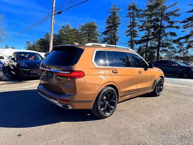 BMW X7 - фото 2