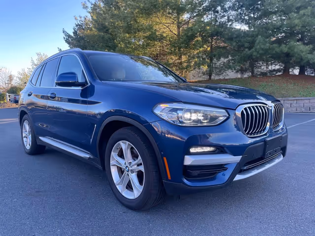 BMW X3 - фото 1