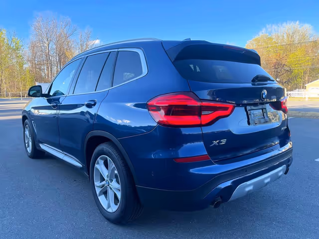 BMW X3 - фото 3