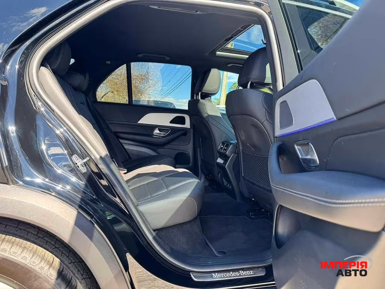 Mercedes-Benz GLE - фото 8