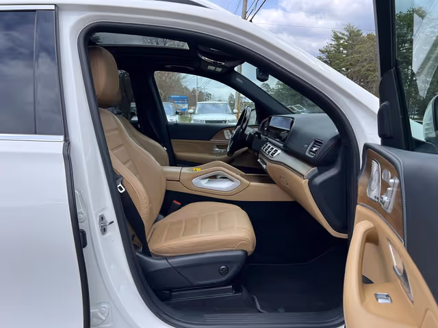 Mercedes-Benz GLE - фото 5