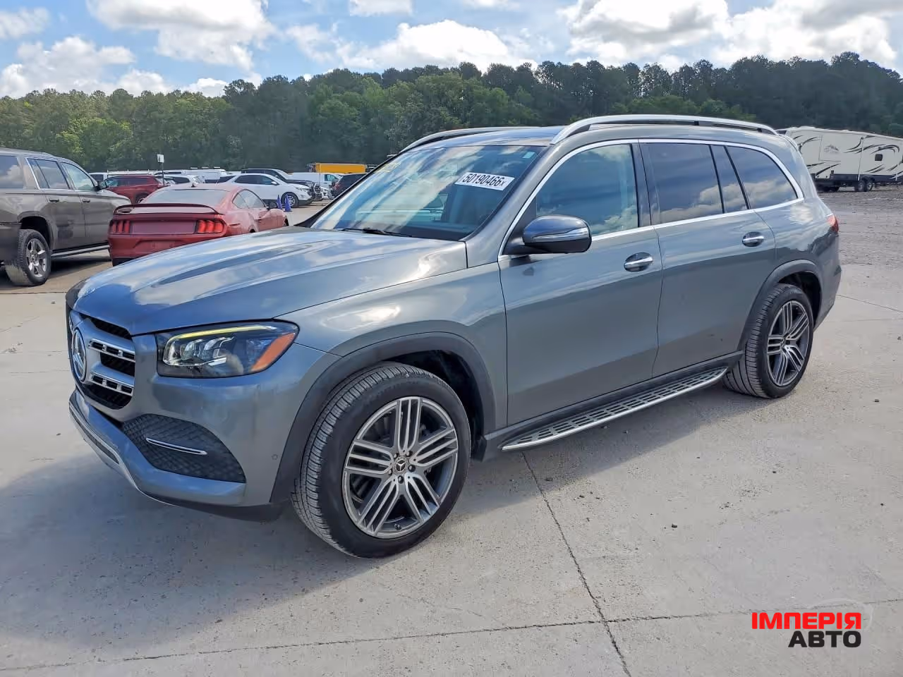 Mercedes-Benz GLS - фото 2