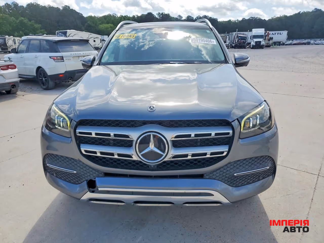 Mercedes-Benz GLS - фото 1