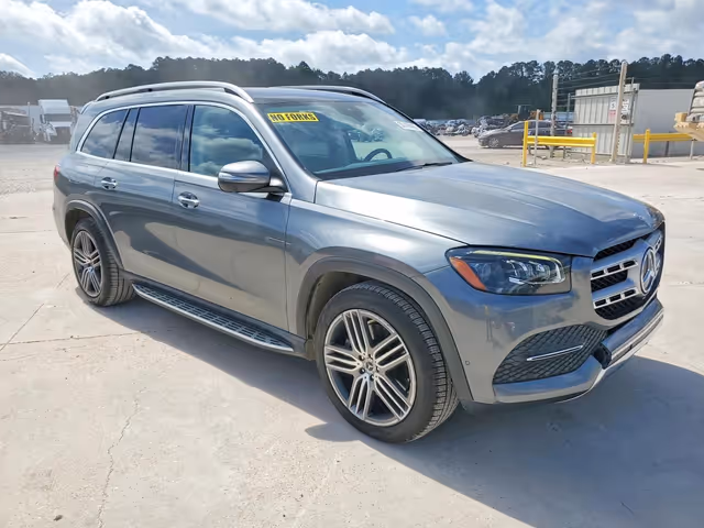 Mercedes-Benz GLS - фото 5