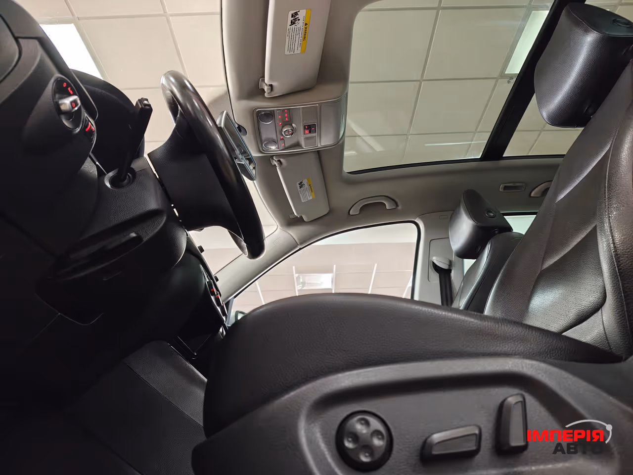 Volkswagen Tiguan - фото 8