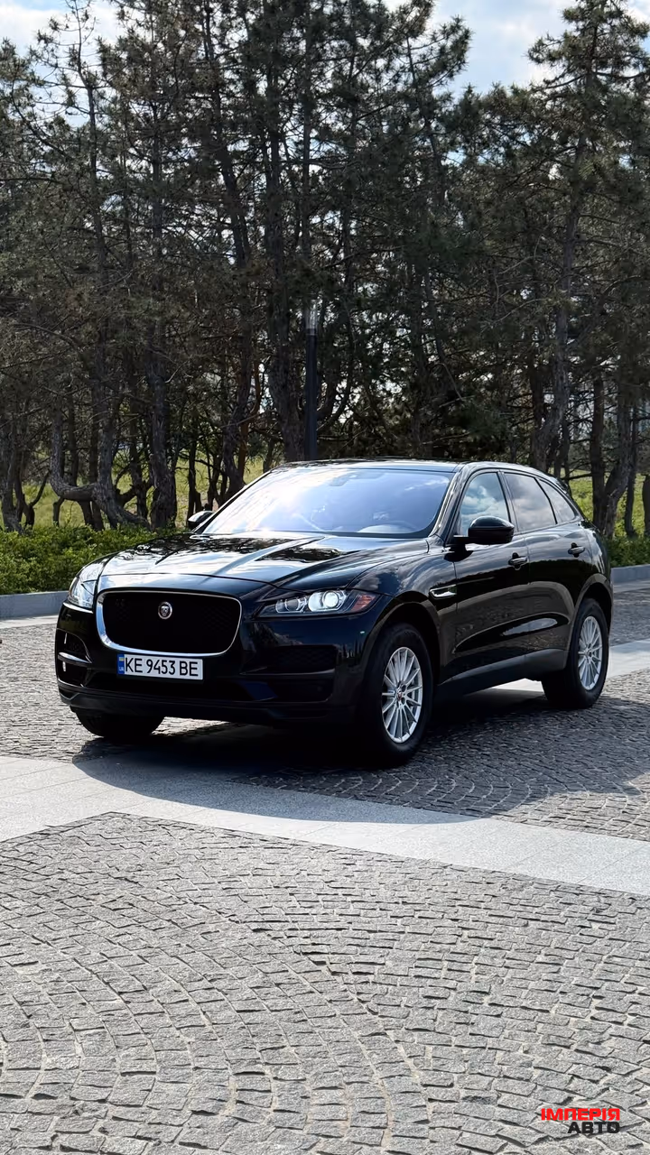 Jaguar F-Pace - фото 1