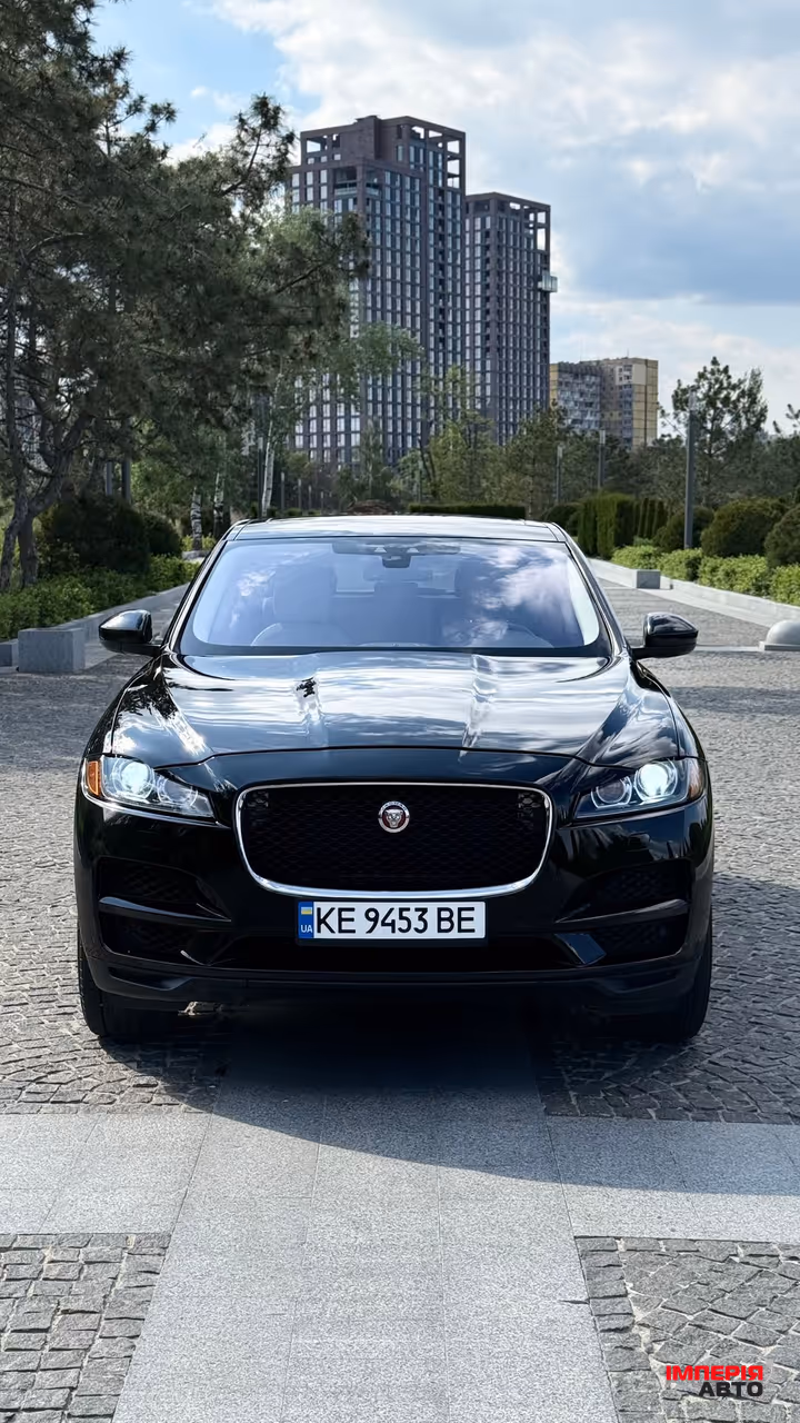 Jaguar F-Pace - фото 3