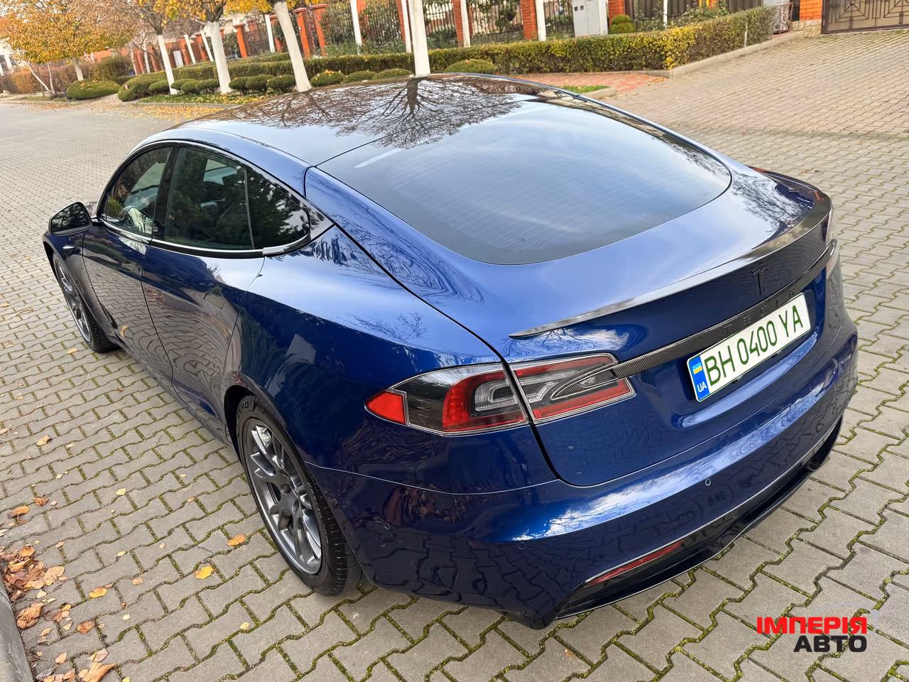 Tesla Model S - фото 7