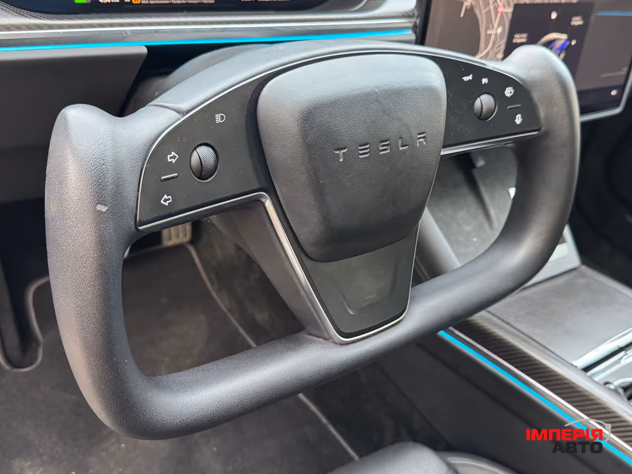 Tesla Model S - фото 27