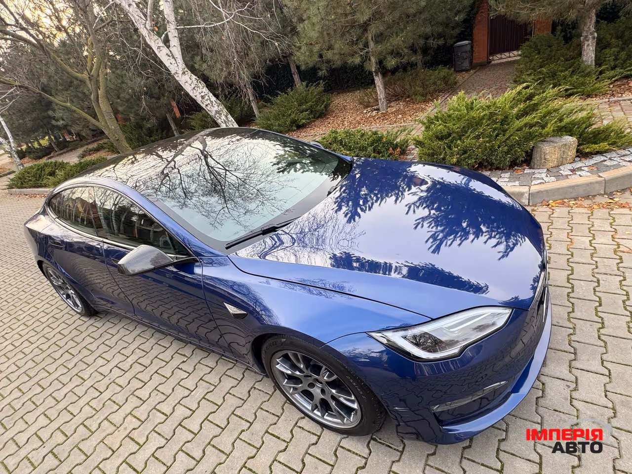 Tesla Model S - фото 10