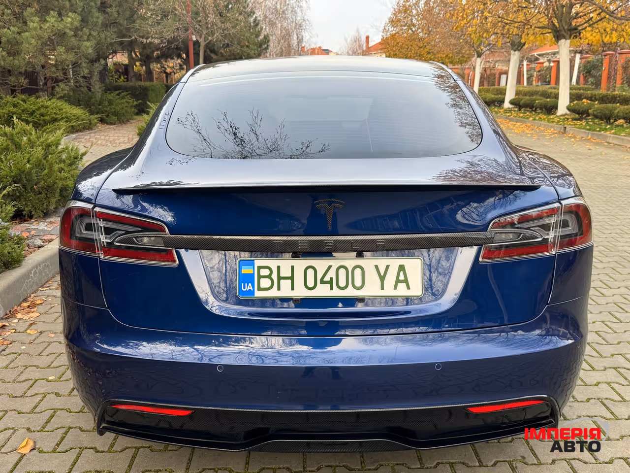 Tesla Model S - фото 8