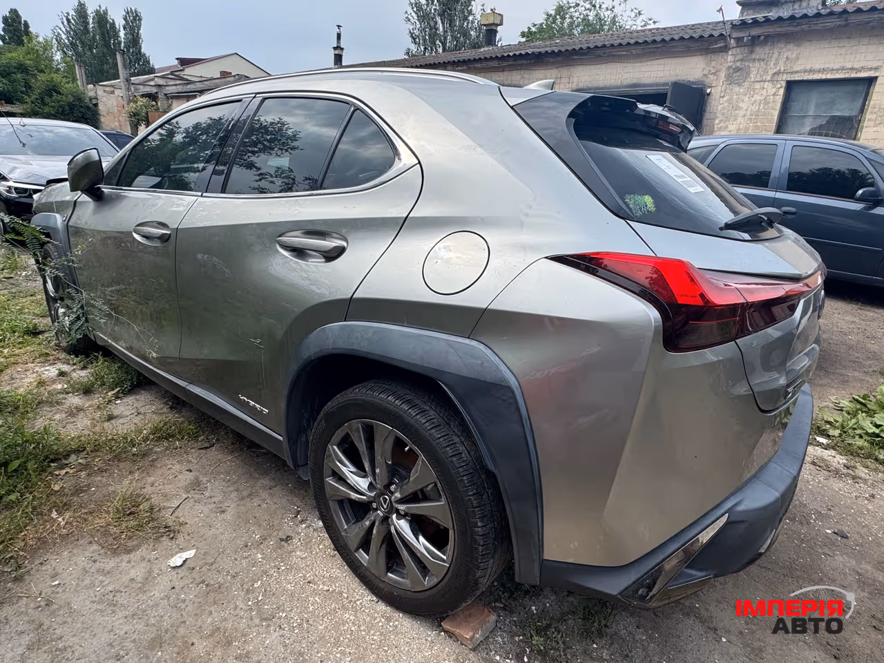 Lexus UX - фото 32