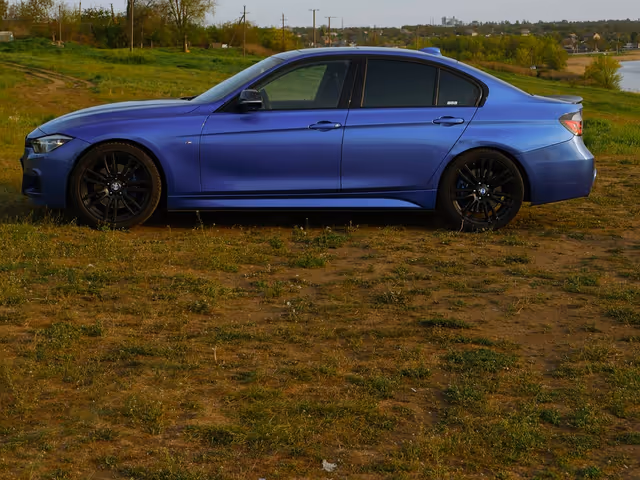 BMW 3 серії - фото 3