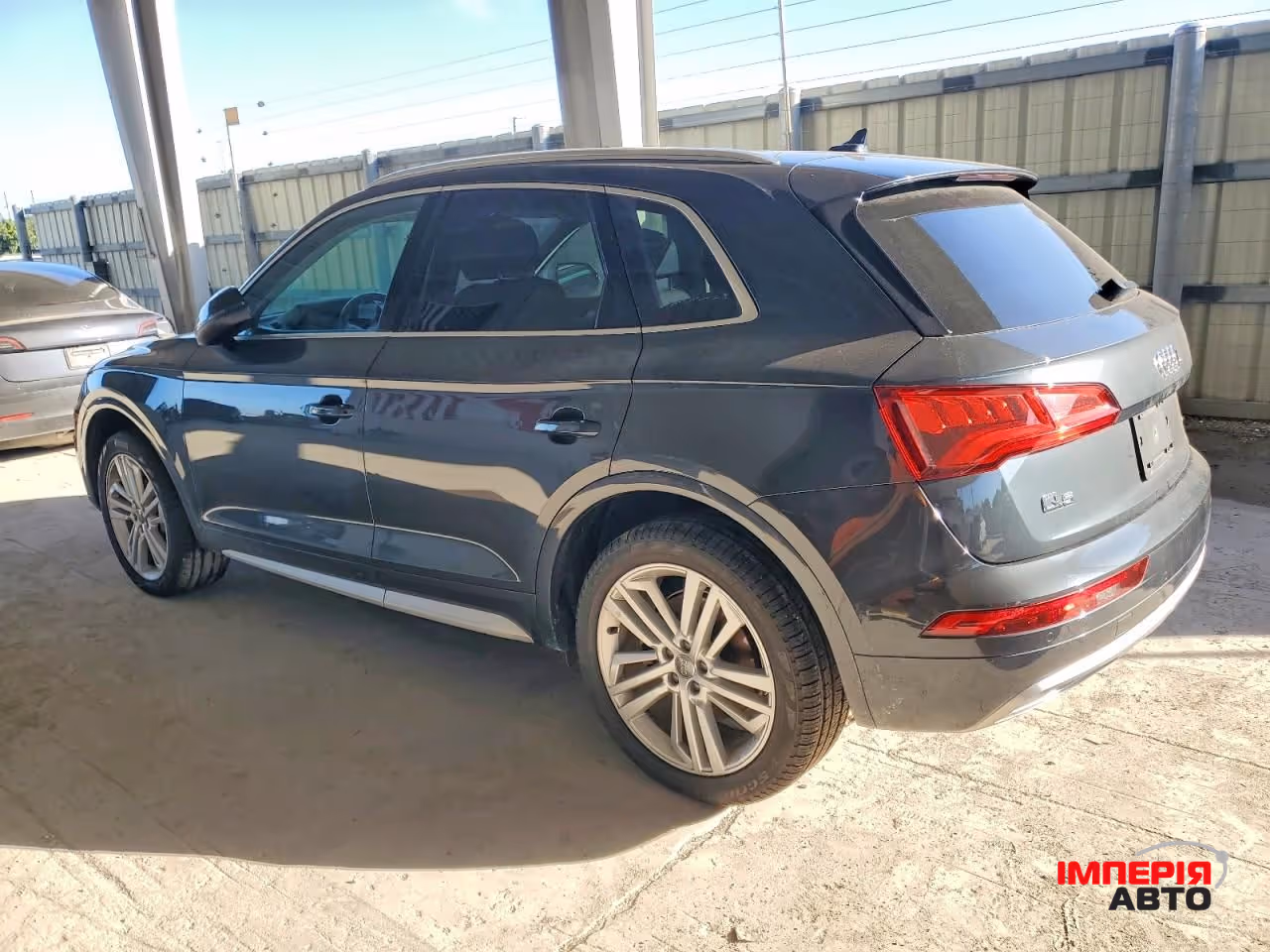 Audi Q5 - фото 3