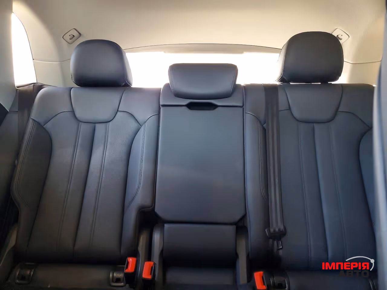 Audi Q5 - фото 7