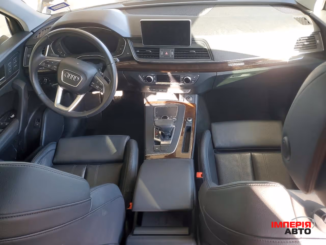 Audi Q5 - фото 9