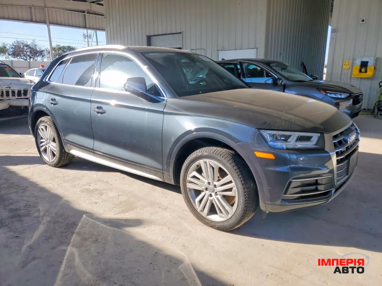 Audi Q5 - фото 5