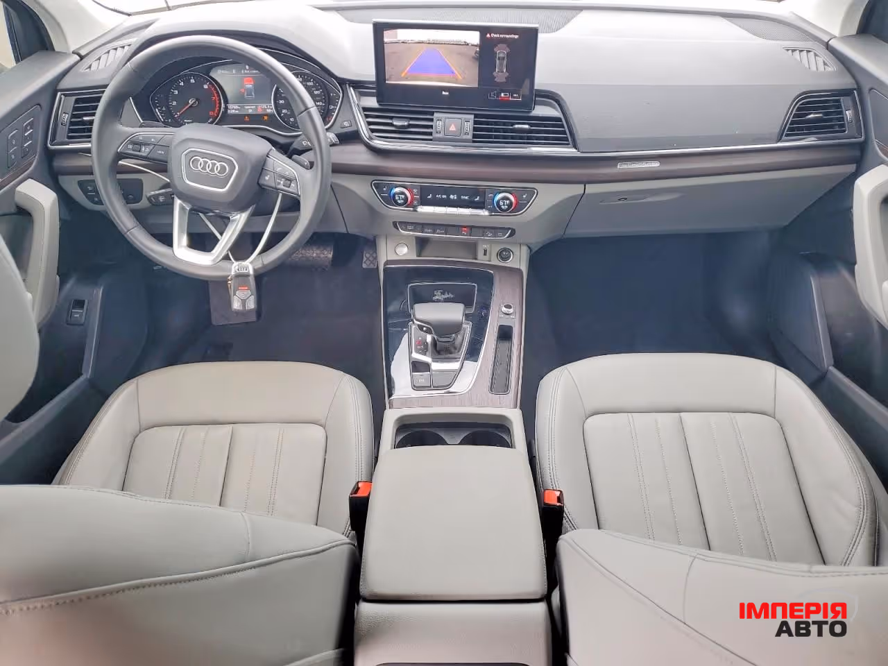 Audi Q5 - фото 7