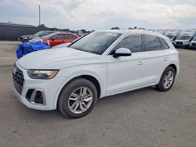 Audi Q5 - фото 2