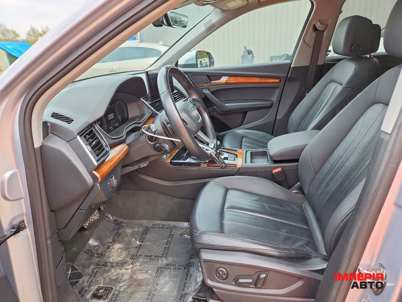Audi Q5 - фото 7