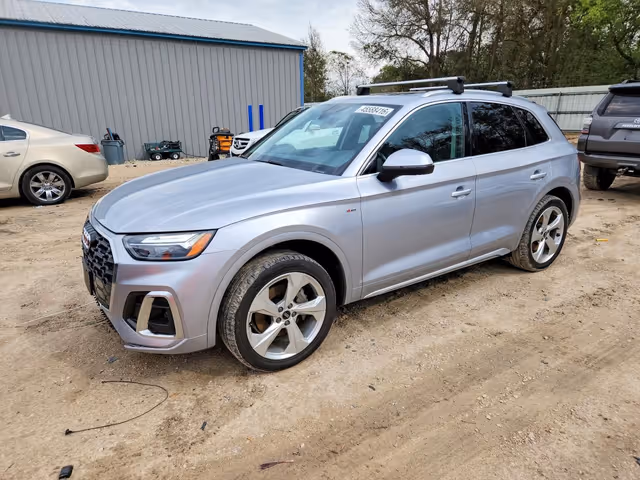Audi Q5 - фото 2