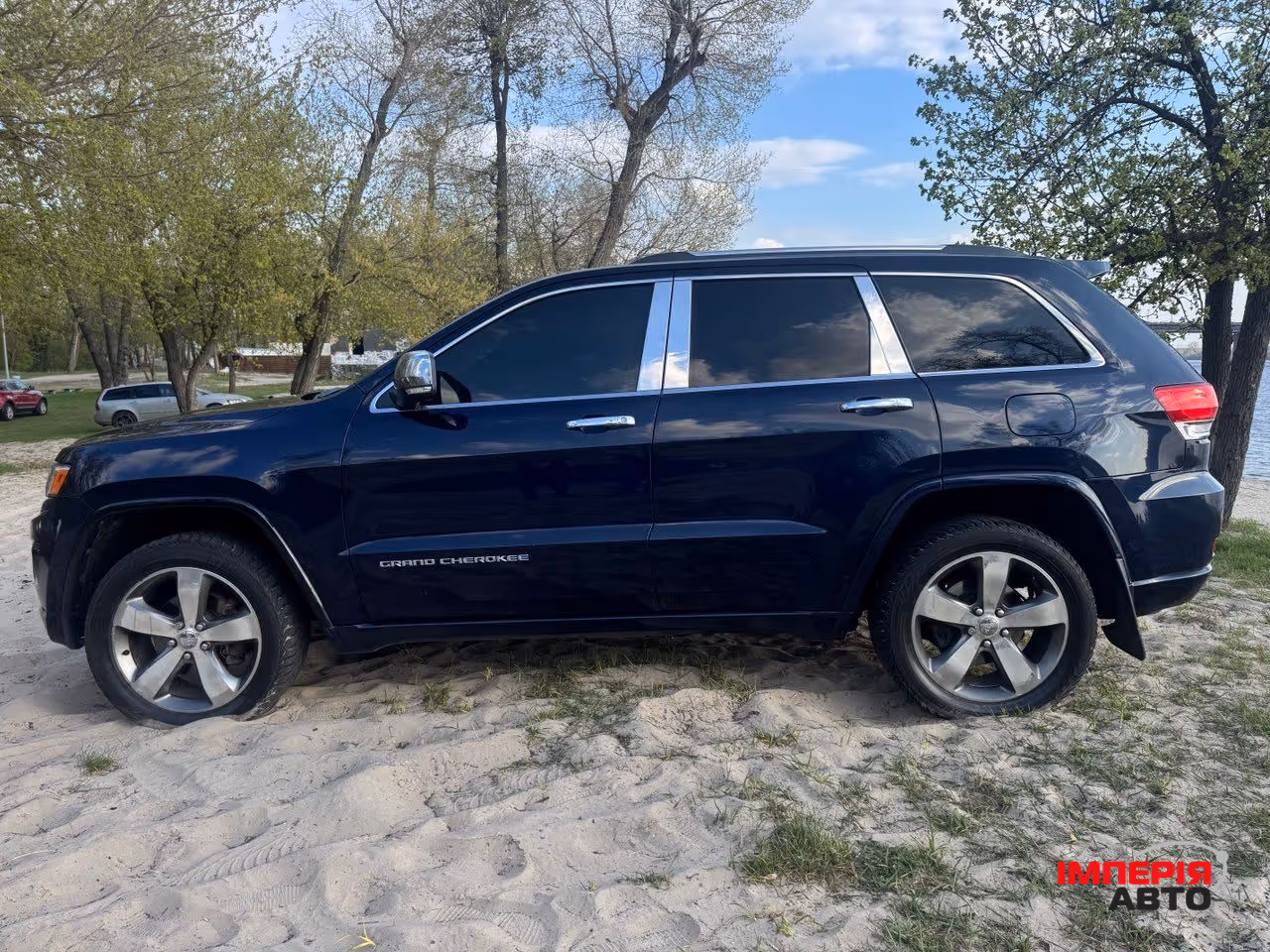 Jeep Grand Cherokee - фото 5