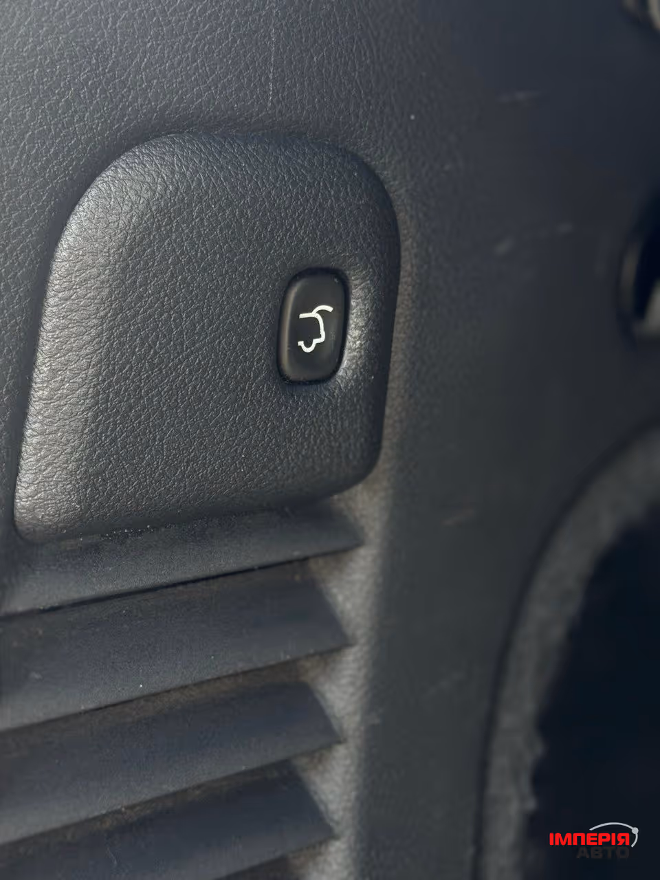Jeep Grand Cherokee - фото 30
