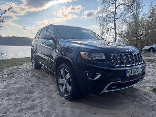 Jeep Grand Cherokee - фото 3