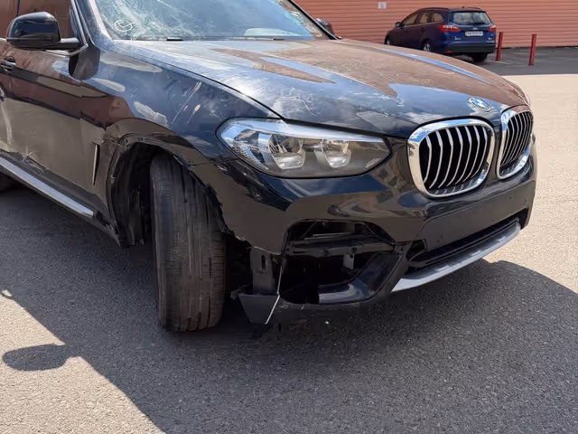 BMW X3 - фото 4
