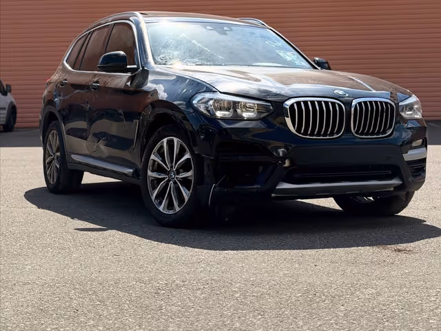BMW X3 - фото 1