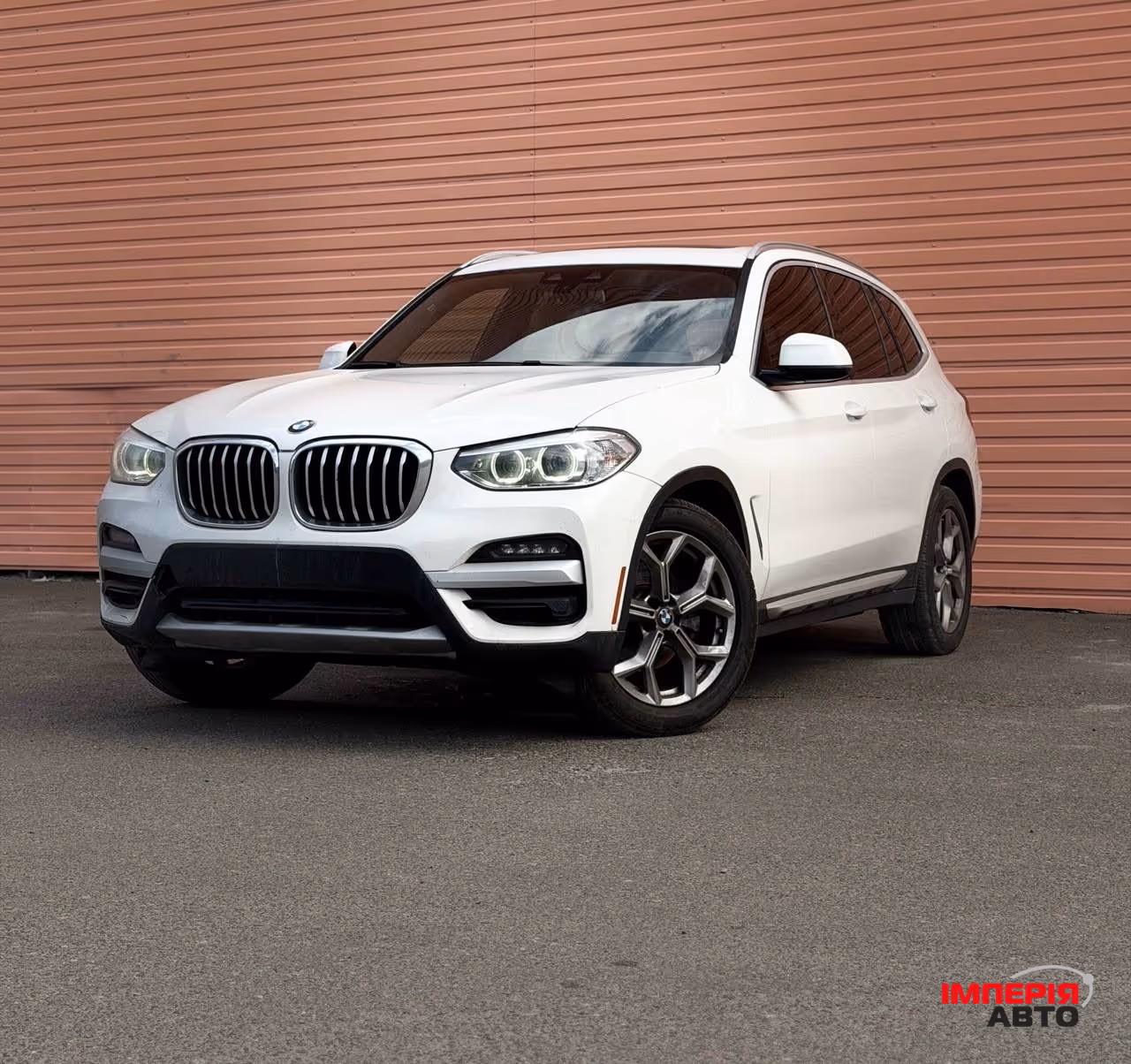 BMW X3 - фото 1