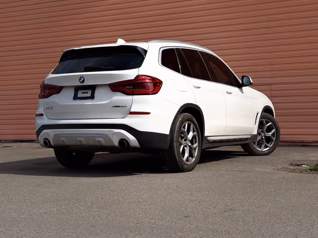 BMW X3 - фото 5