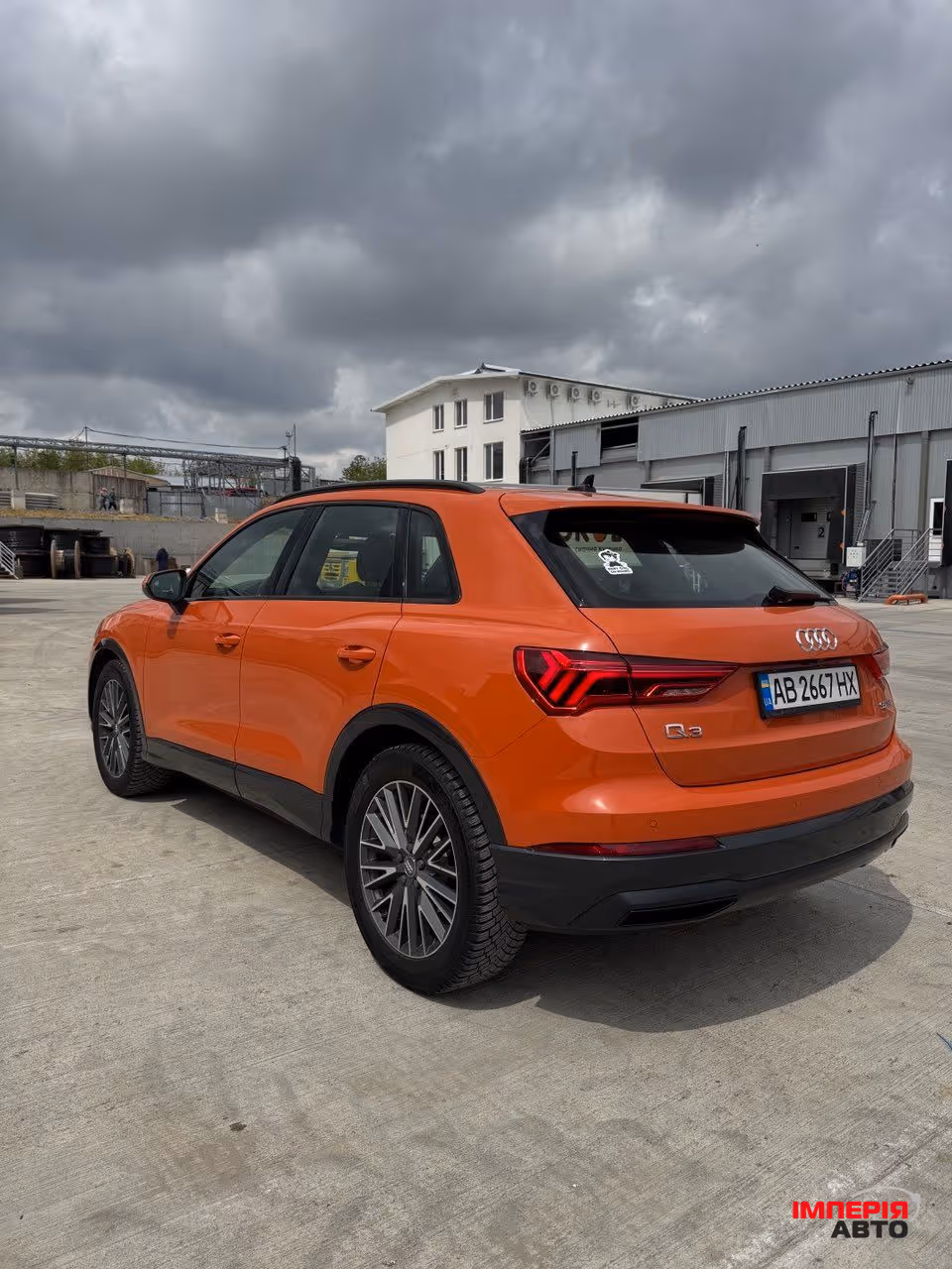 Audi Q3 - фото 7