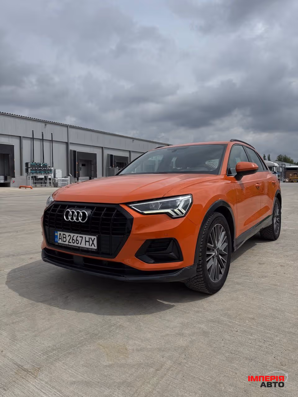 Audi Q3 - фото 1