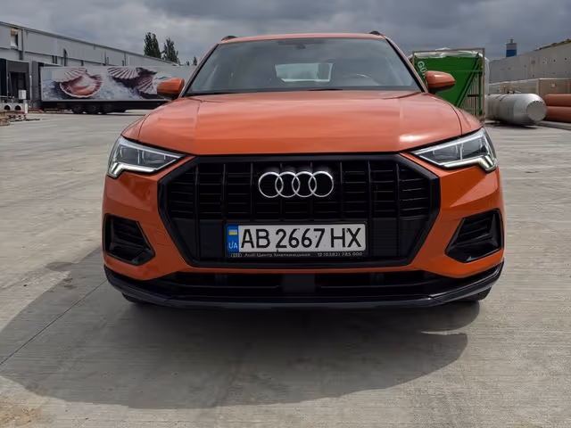 Audi Q3 - фото 2