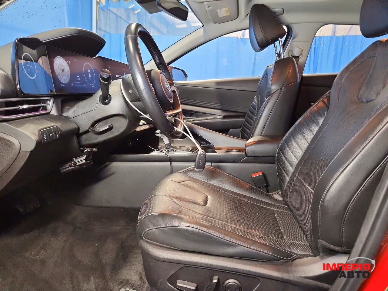 Hyundai Elantra - фото 6