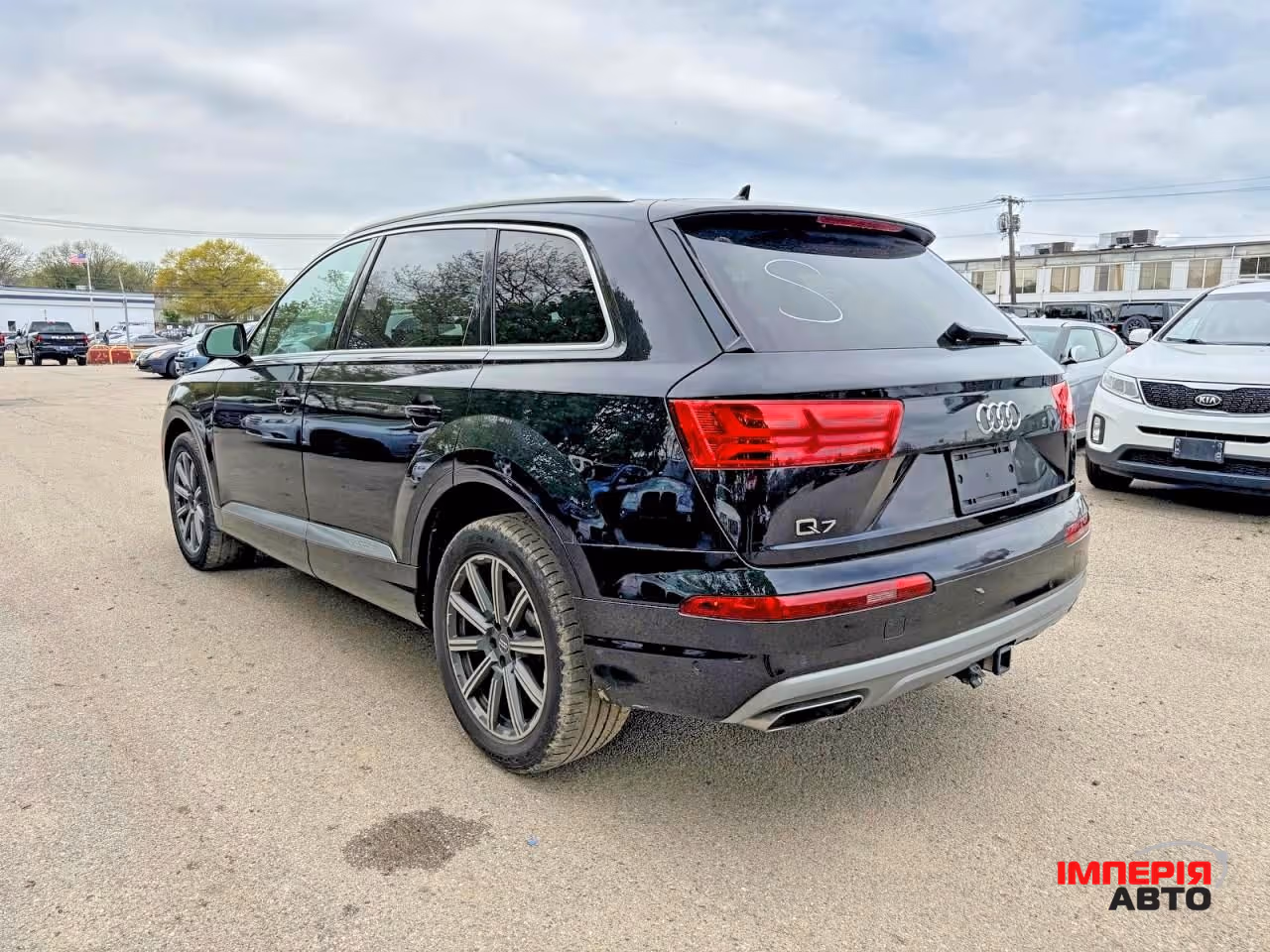 Audi Q7 - фото 4