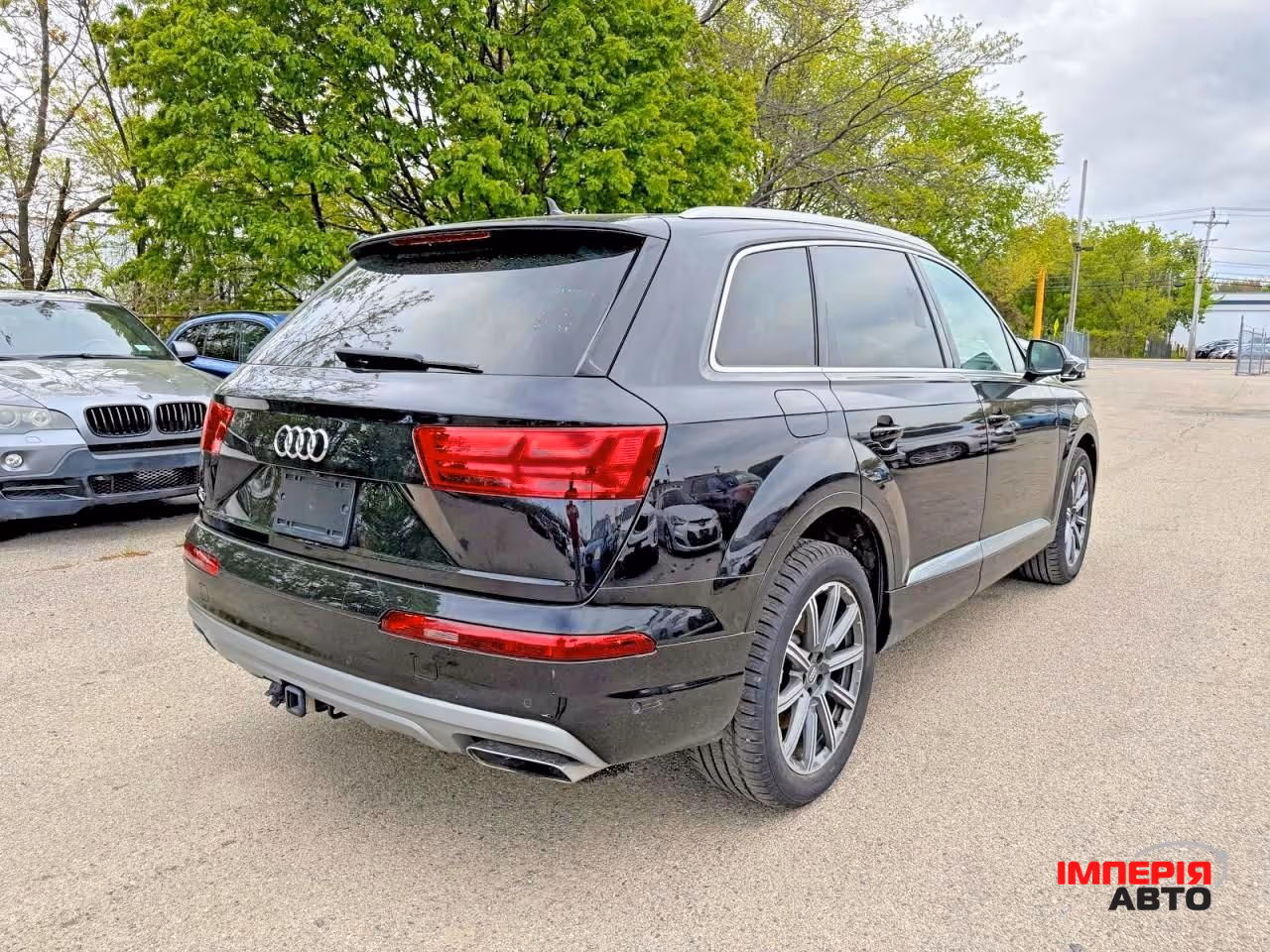 Audi Q7 - фото 5