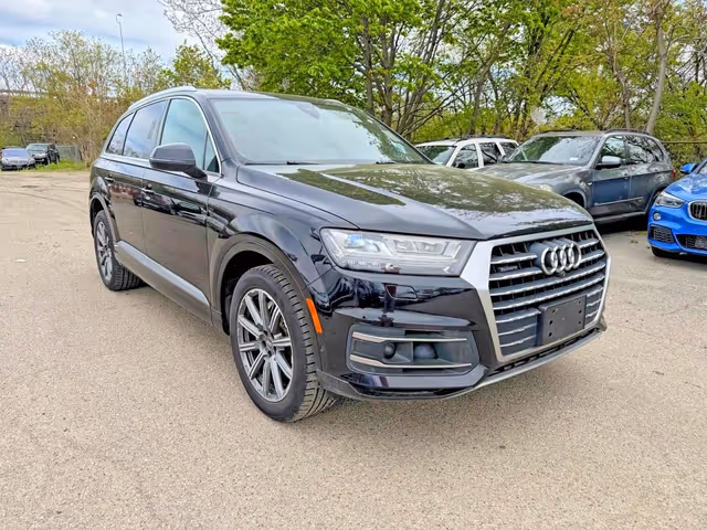 Audi Q7 - фото 3