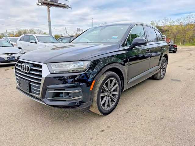 Audi Q7 - фото 2