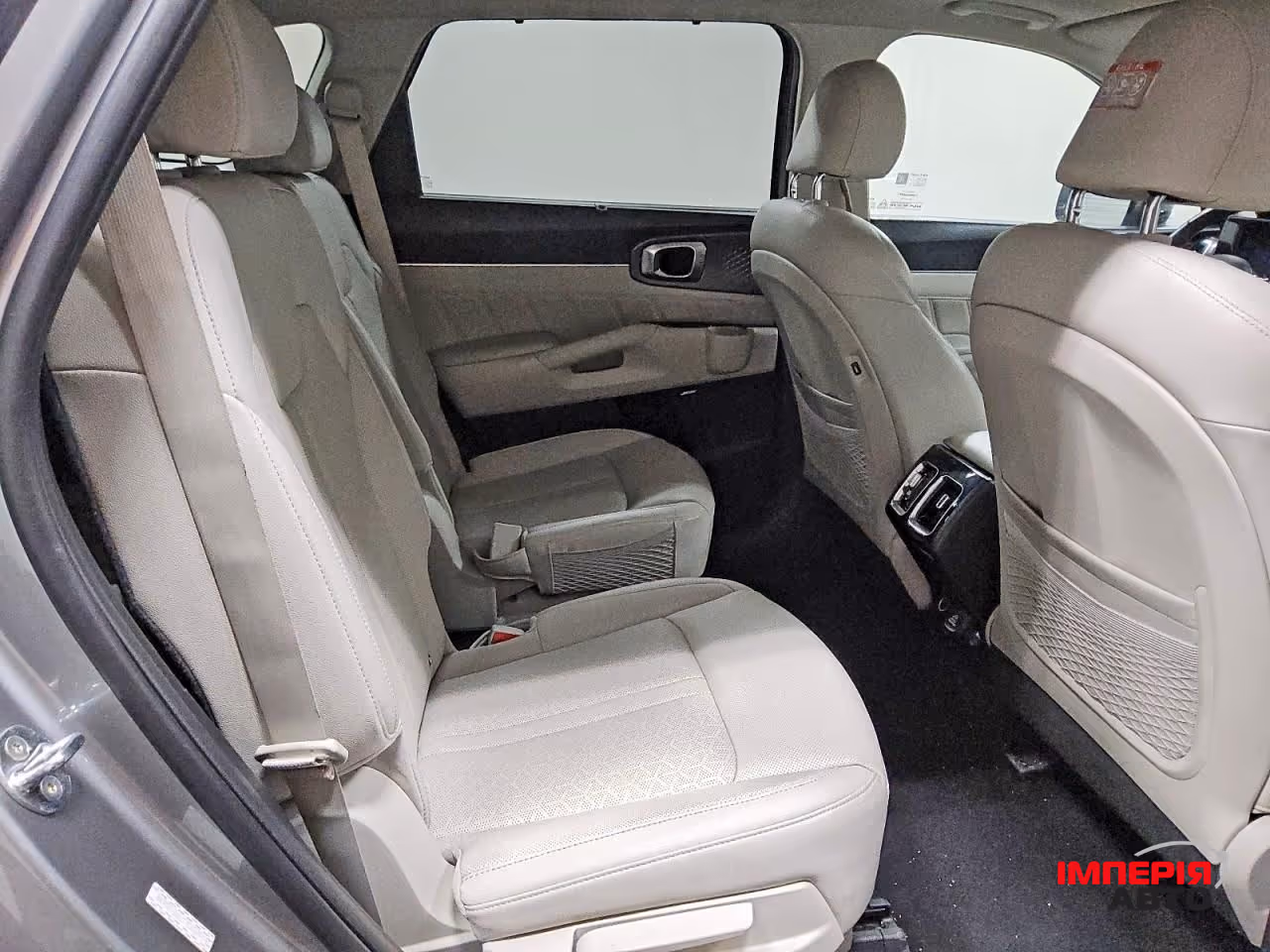 Kia Sorento - фото 9