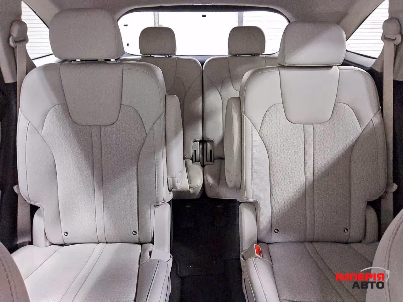 Kia Sorento - фото 10