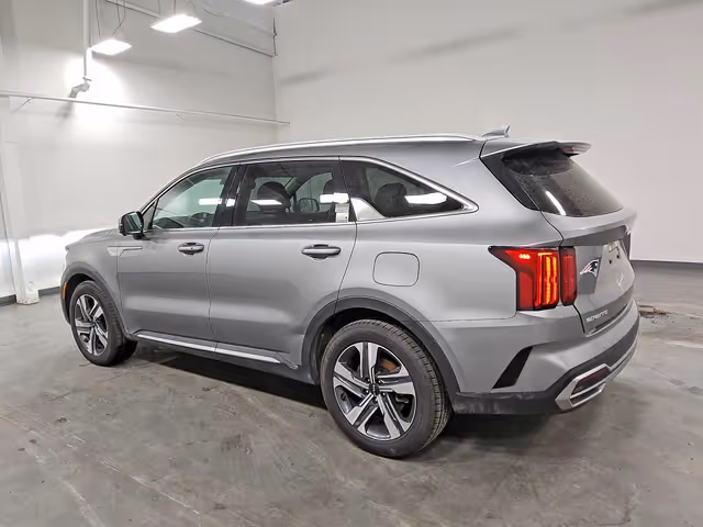 Kia Sorento - фото 4
