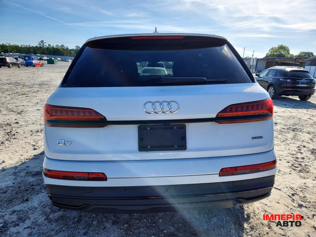 Audi Q7 - фото 6
