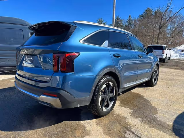 Kia Sorento - фото 5