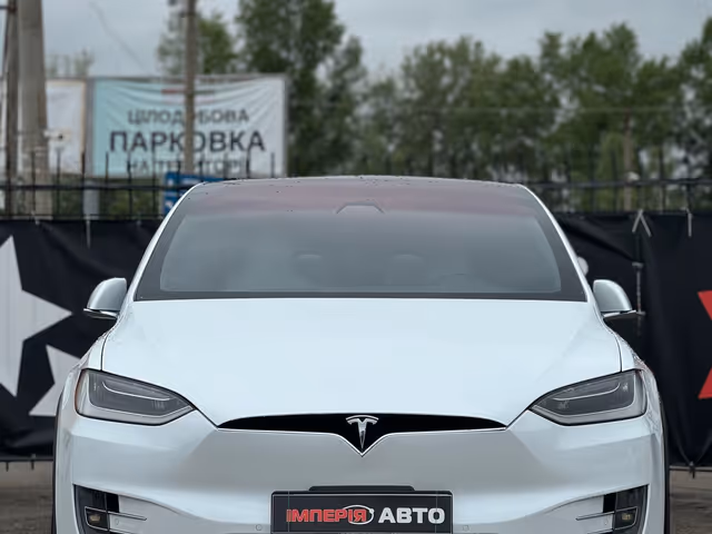 Tesla Model X - фото 2